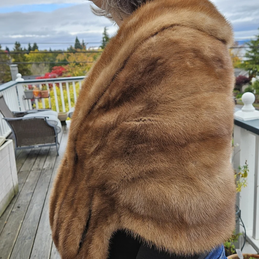 Vintage real mink shawl wrap with pockets S/M